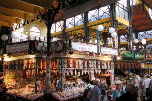 Ecseri Market